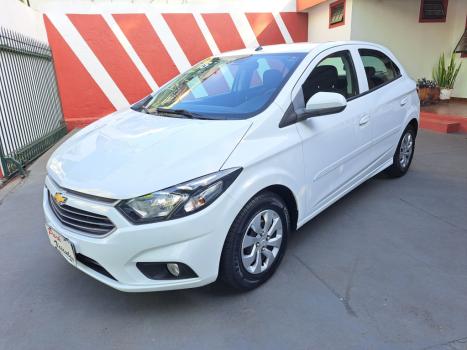 CHEVROLET Onix Hatch 1.0 4P FLEX LT, Foto 1