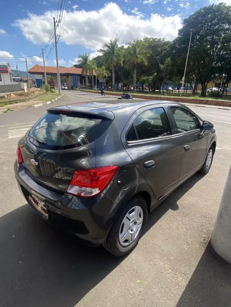 CHEVROLET Onix Hatch 1.0 4P FLEX JOY, Foto 4