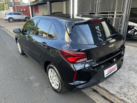 CHEVROLET Onix Hatch 1.0 12V 4P FLEX TURBO AUTOMTICO, Foto 4