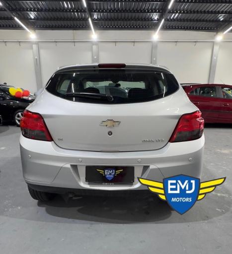 CHEVROLET Onix Hatch 1.4 4P FLEX LTZ, Foto 5