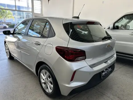 CHEVROLET Onix Hatch 1.0 12V 4P FLEX PREMIER 2 TURBO AUTOMTICO, Foto 9