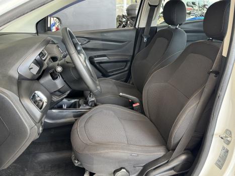 CHEVROLET Onix Hatch 1.4 4P FLEX LTZ, Foto 12