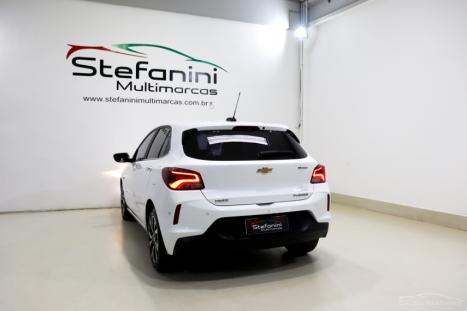 CHEVROLET Onix Hatch 1.0 12V 4P FLEX PREMIER TURBO AUTOMTICO, Foto 13