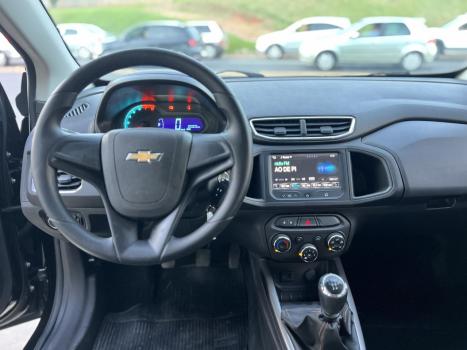 CHEVROLET Onix Hatch 1.4 4P FLEX LT, Foto 9