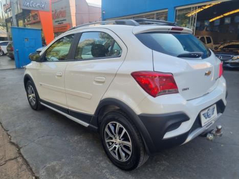 CHEVROLET Onix Hatch 1.4 4P FLEX ACTIV AUTOMTICO, Foto 6