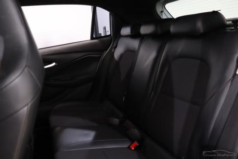 CHEVROLET Onix Hatch 1.0 12V 4P FLEX RS TURBO AUTOMTICO, Foto 8