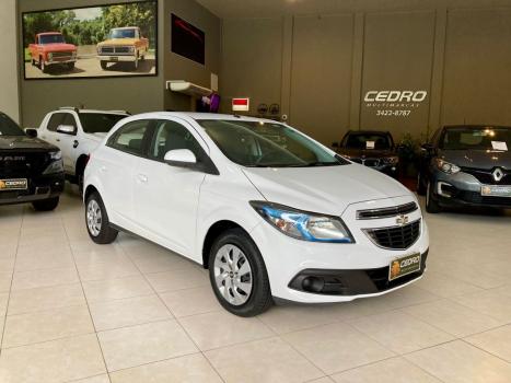 CHEVROLET Onix Hatch 1.4 4P FLEX LT, Foto 7