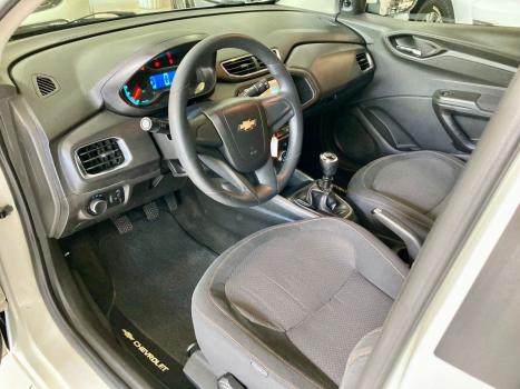 CHEVROLET Onix Hatch 1.4 4P FLEX LT, Foto 10