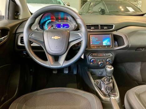 CHEVROLET Onix Hatch 1.4 4P FLEX LT, Foto 15