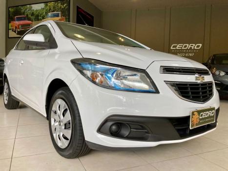 CHEVROLET Onix Hatch 1.4 4P FLEX LT, Foto 32