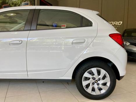CHEVROLET Onix Hatch 1.4 4P FLEX LT, Foto 38