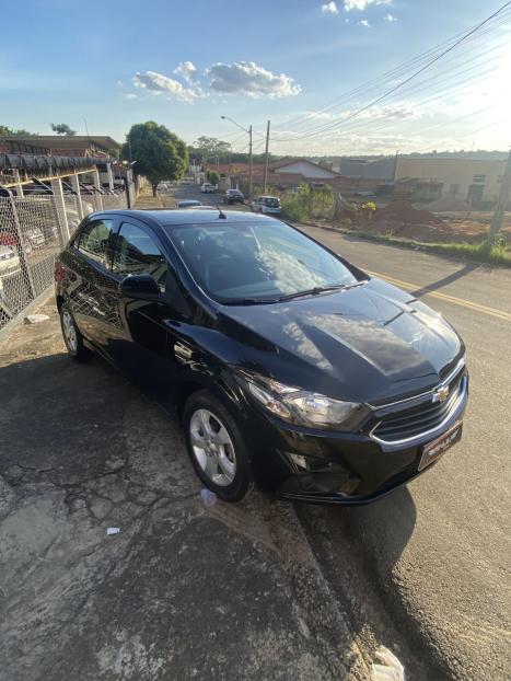 CHEVROLET Onix Hatch 1.4 4P FLEX LT, Foto 1