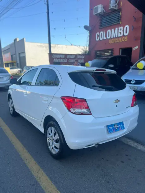 CHEVROLET Onix Hatch 1.0 4P FLEX LT, Foto 6