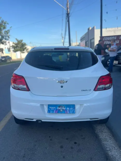 CHEVROLET Onix Hatch 1.0 4P FLEX LT, Foto 7