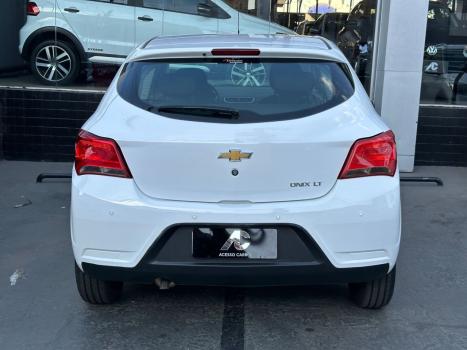 CHEVROLET Onix Hatch 1.0 4P FLEX LT, Foto 4
