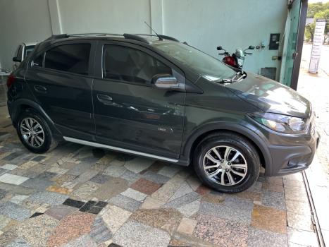 CHEVROLET Onix Hatch 1.4 4P FLEX ACTIV, Foto 2
