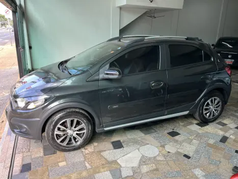 CHEVROLET Onix Hatch 1.4 4P FLEX ACTIV, Foto 4