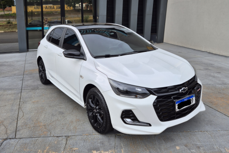 CHEVROLET Onix Hatch 1.0 12V 4P FLEX RS TURBO AUTOMTICO, Foto 2