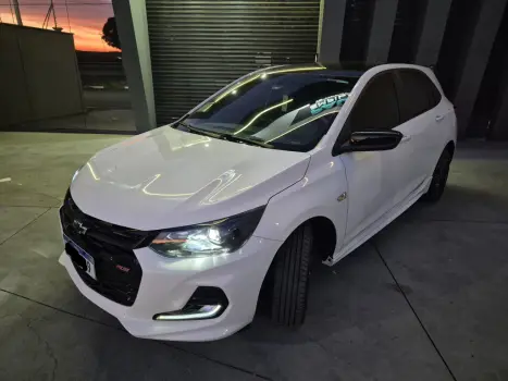 CHEVROLET Onix Hatch 1.0 12V 4P FLEX RS TURBO AUTOMTICO, Foto 3