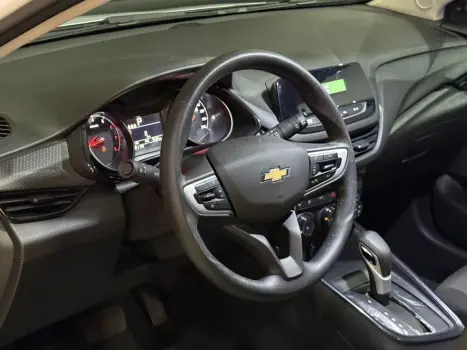 CHEVROLET Onix Hatch 1.0 12V 4P FLEX TURBO AUTOMTICO, Foto 5