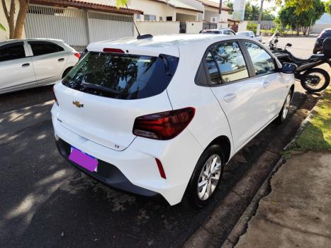 CHEVROLET Onix Hatch 1.0 4P FLEX LT, Foto 4