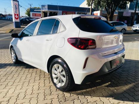 CHEVROLET Onix Hatch 1.0 4P FLEX LT TURBO AUTOMTICO, Foto 4