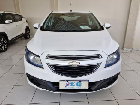 CHEVROLET Onix Hatch 1.4 4P FLEX LT, Foto 9