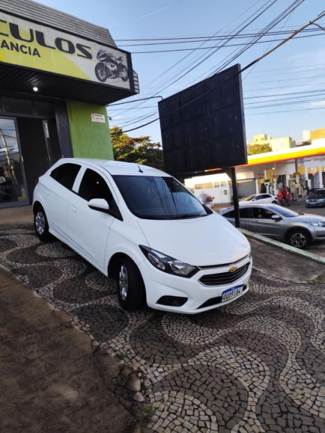 CHEVROLET Onix Hatch 1.0 4P FLEX LT, Foto 1