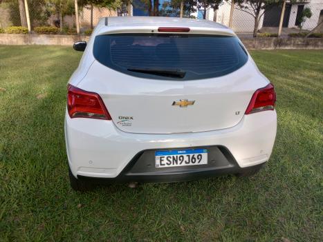 CHEVROLET Onix Hatch 1.0 4P FLEX LT, Foto 4