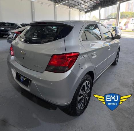 CHEVROLET Onix Hatch 1.4 4P FLEX LTZ, Foto 6