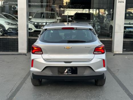 CHEVROLET Onix Hatch 1.0 4P FLEX LT TURBO, Foto 4