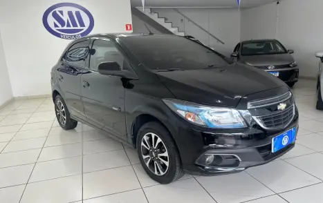 CHEVROLET Onix Hatch 1.4 4P FLEX LTZ, Foto 4