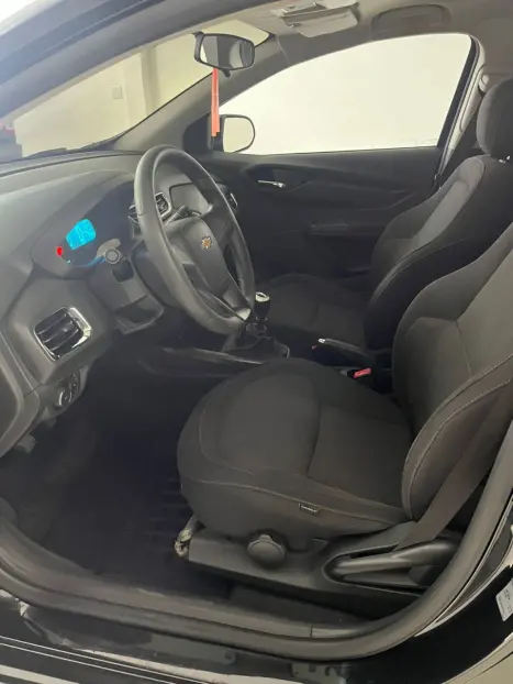 CHEVROLET Onix Hatch 1.4 4P FLEX LTZ, Foto 16