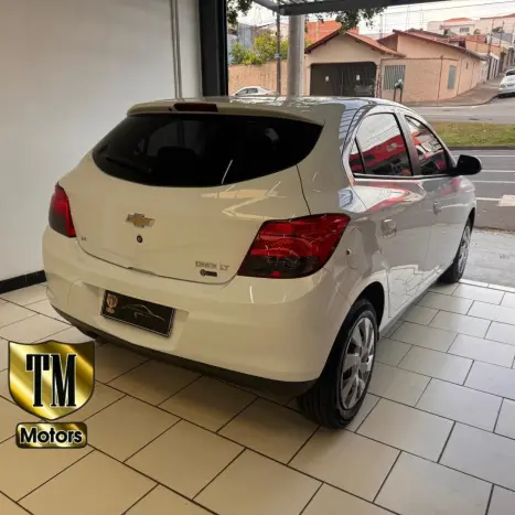CHEVROLET Onix Hatch 1.4 4P FLEX LT, Foto 6