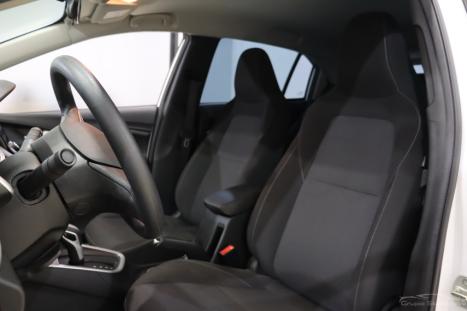CHEVROLET Onix Hatch 1.0 12V 4P FLEX LT TURBO AUTOMTICO, Foto 7