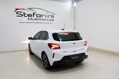 CHEVROLET Onix Hatch 1.0 12V 4P FLEX PREMIER TURBO AUTOMTICO, Foto 13