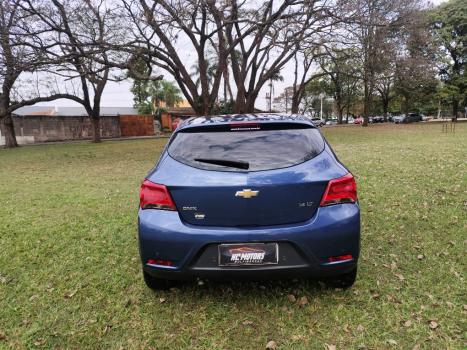 CHEVROLET Onix Hatch 1.4 4P FLEX LT, Foto 7