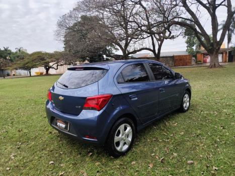 CHEVROLET Onix Hatch 1.4 4P FLEX LT, Foto 8