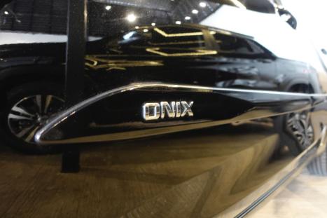 CHEVROLET Onix Hatch 1.0 4P FLEX LT, Foto 4