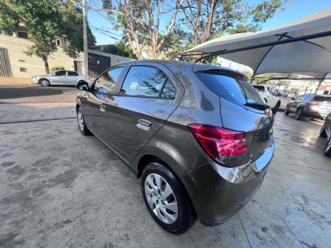 CHEVROLET Onix Hatch 1.4 4P FLEX LT, Foto 6