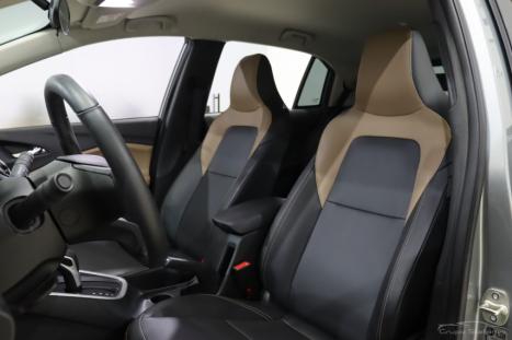 CHEVROLET Onix Hatch 1.0 12V 4P FLEX PREMIER TURBO AUTOMTICO, Foto 7