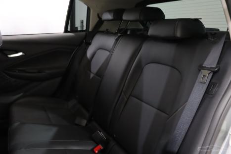 CHEVROLET Onix Hatch 1.0 12V 4P FLEX PREMIER TURBO AUTOMTICO, Foto 8