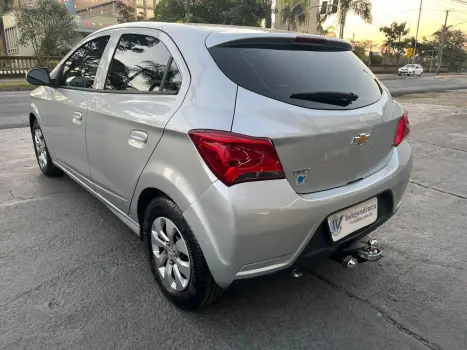 CHEVROLET Onix Hatch 1.0 4P FLEX LT, Foto 4