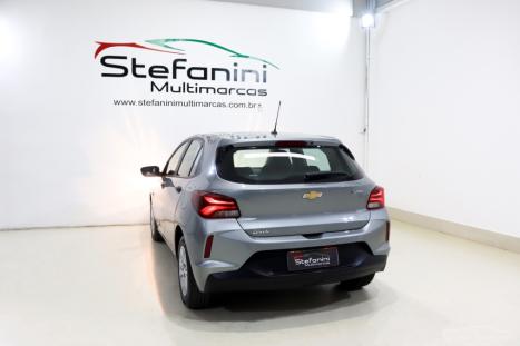 CHEVROLET Onix Hatch 1.0 12V 4P FLEX TURBO AUTOMTICO, Foto 13