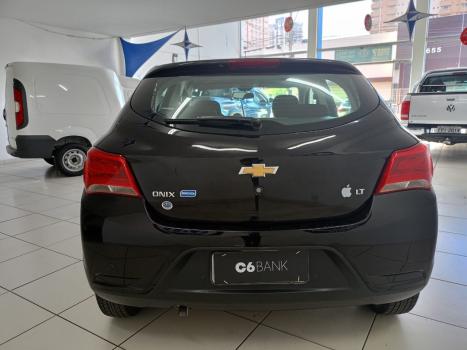 CHEVROLET Onix Hatch 1.0 4P FLEX LT, Foto 4