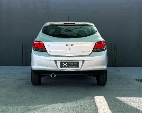 CHEVROLET Onix Hatch 1.4 4P FLEX LTZ, Foto 5