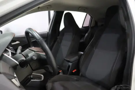 CHEVROLET Onix Hatch 1.0 4P FLEX LTZ TURBO AUTOMTICO, Foto 7