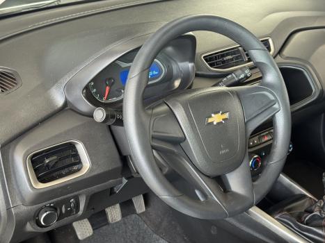 CHEVROLET Onix Hatch 1.4 4P FLEX LT, Foto 9