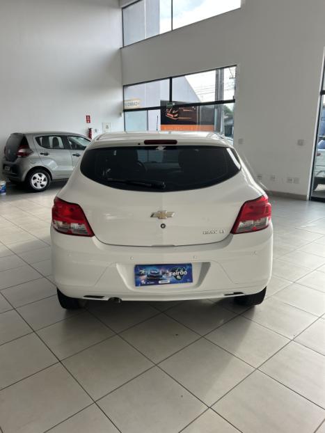 CHEVROLET Onix Hatch 1.0 12V 4P FLEX LT, Foto 2