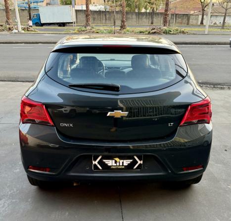 CHEVROLET Onix Hatch 1.4 4P FLEX LT AUTOMTICO, Foto 2